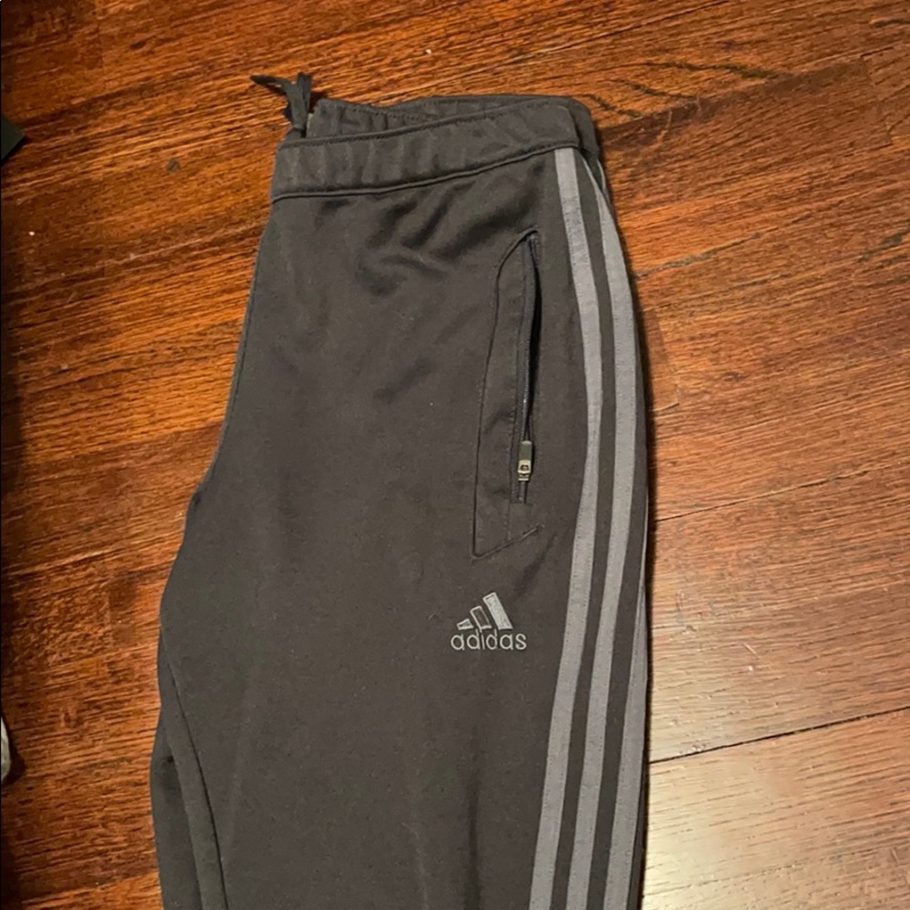 sweatpants